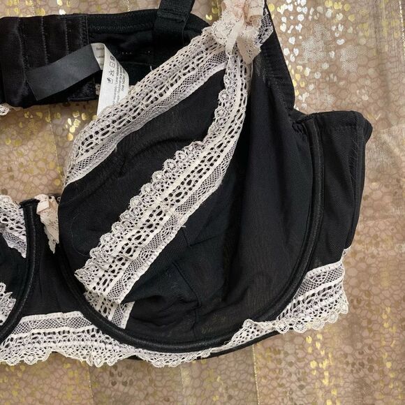 Adore Me Black White Lace Mesh Bra 46DD - Picture 3 of 6